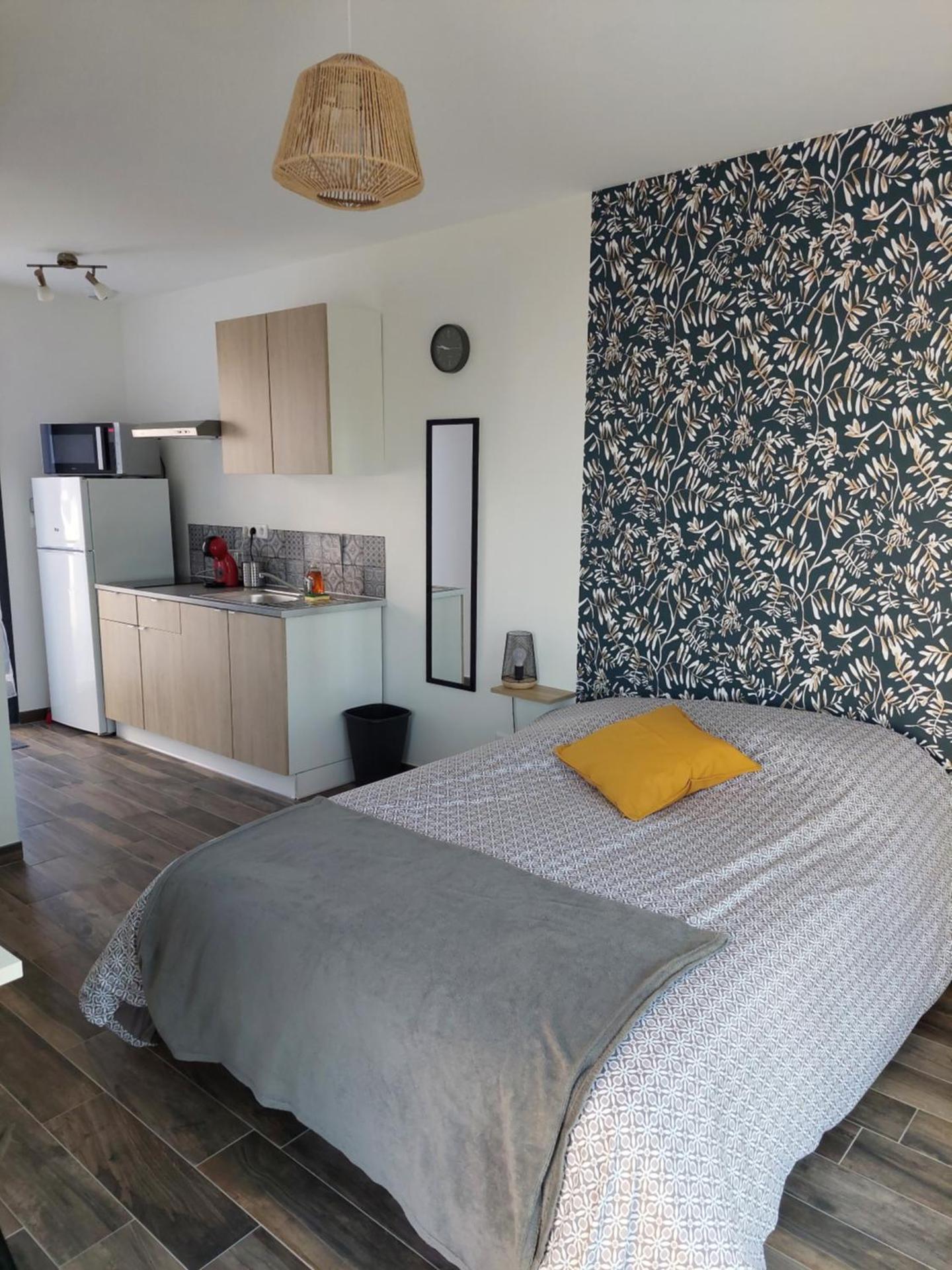 Studio à la campagne, 5 minutes de l'autoroute