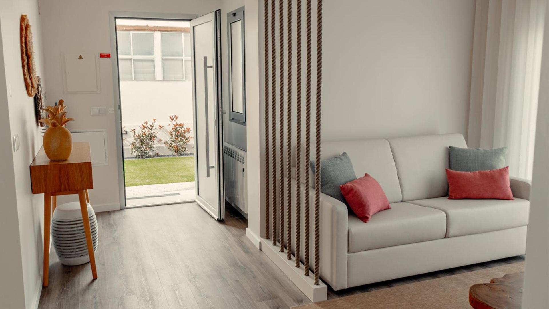 Communal lounge/ TV room