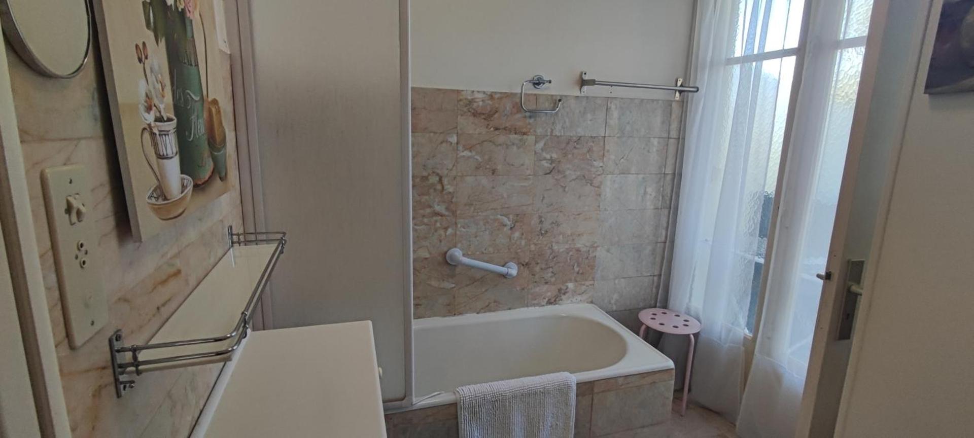 Refuge Arago by Les Refuges de Rachel