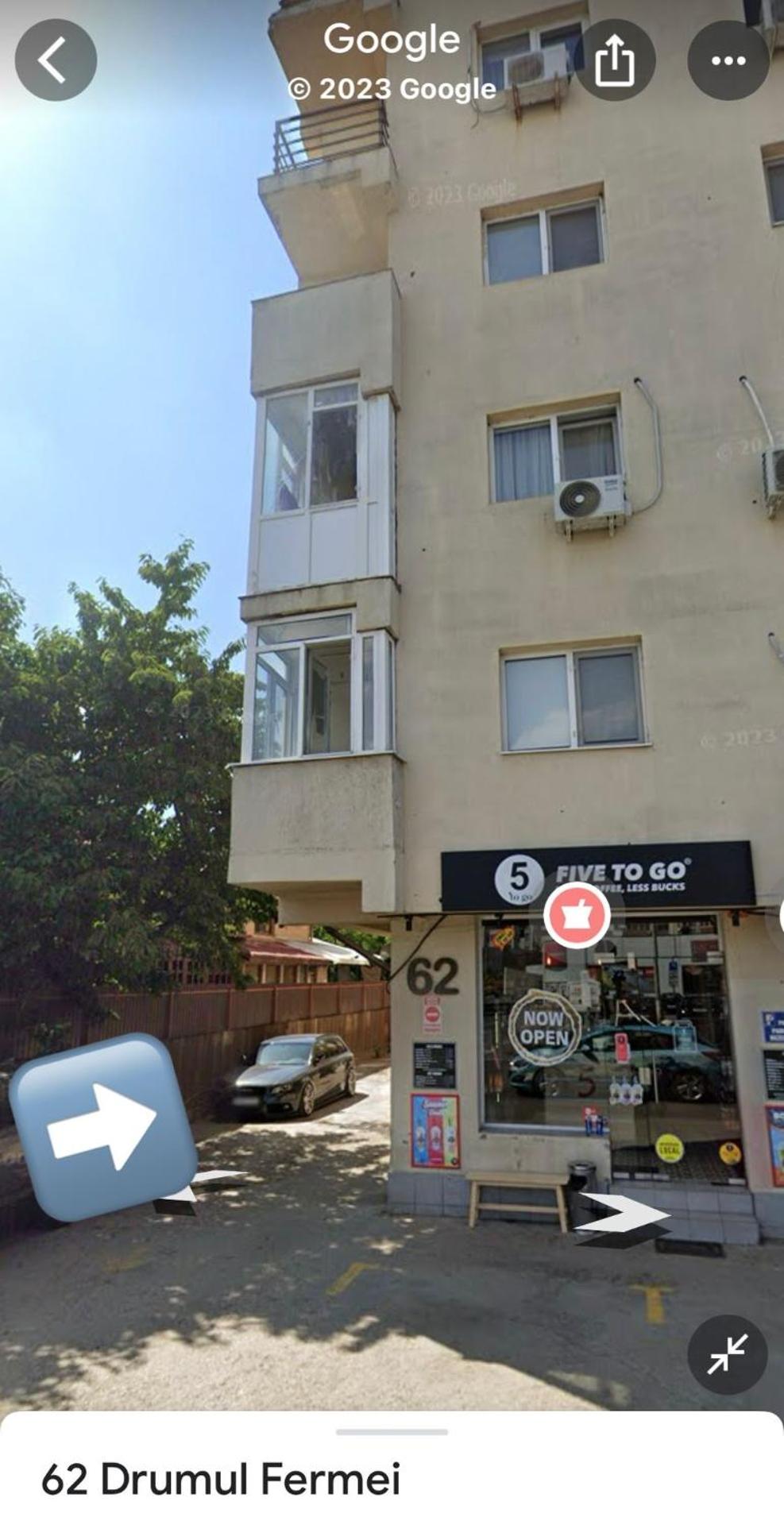 Divine Studio Fermei 62