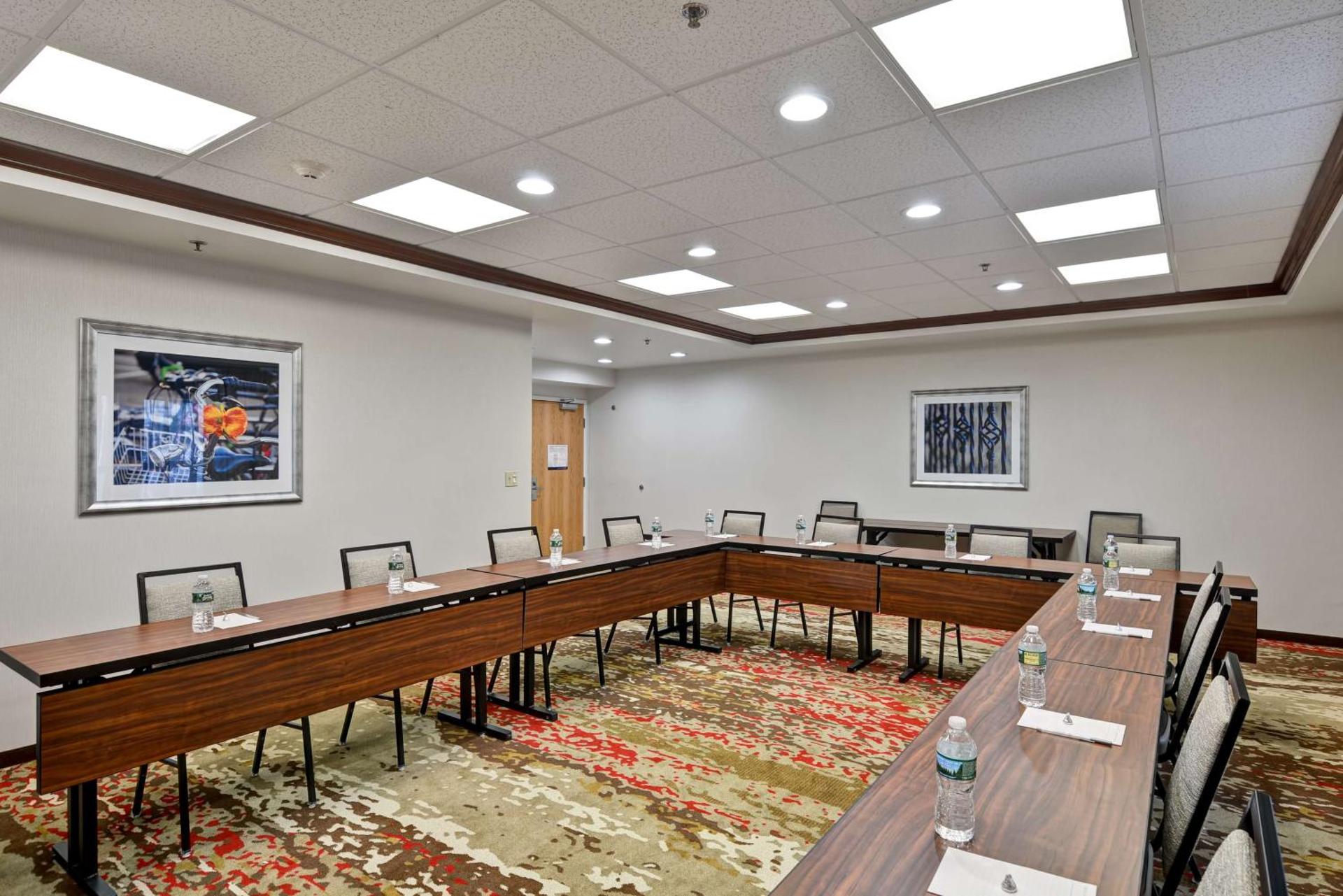 Meeting/conference room