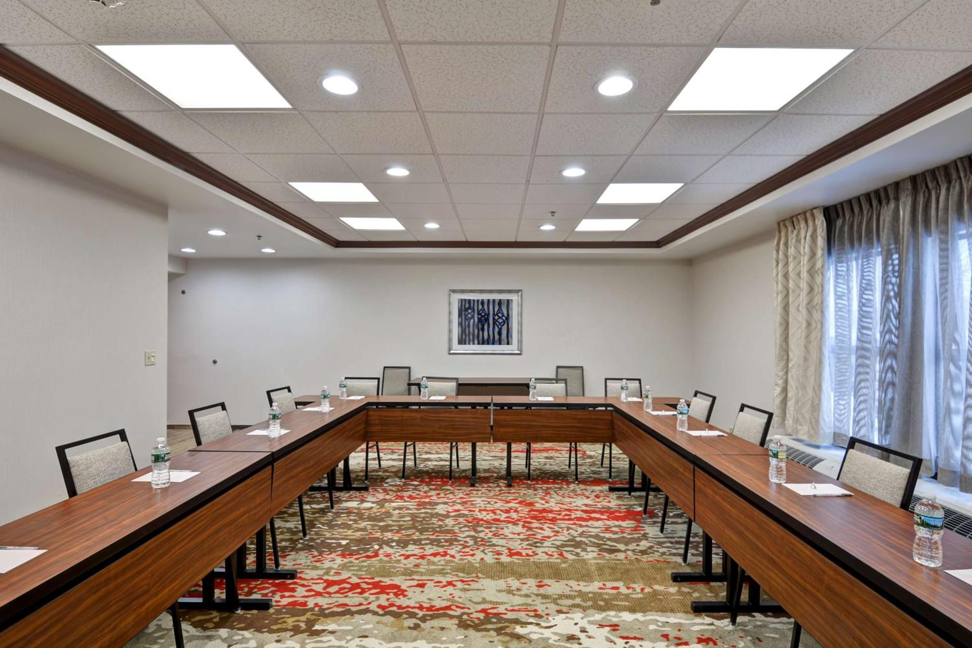 Meeting/conference room