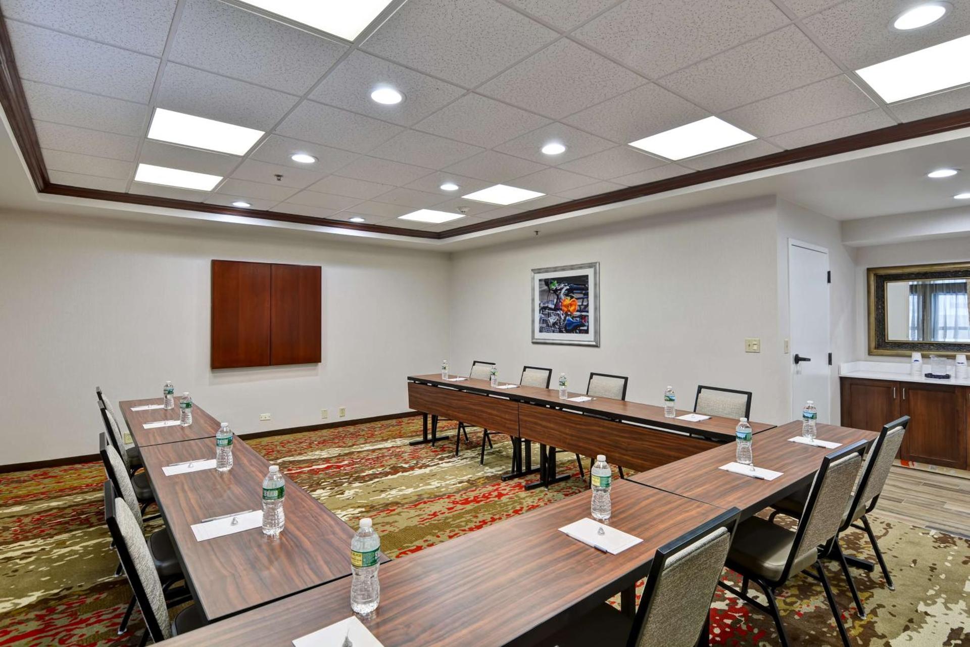 Meeting/conference room