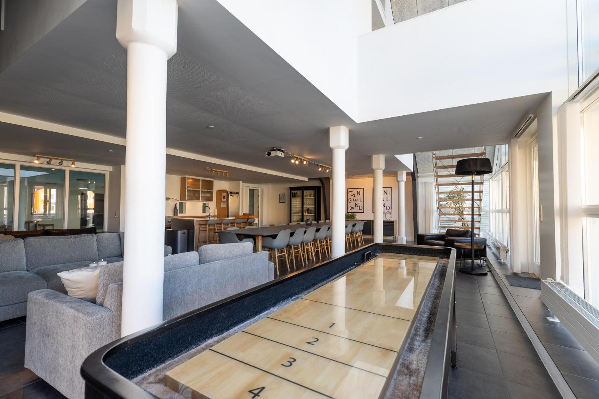 Langeland luksuslejlighed med pool og spa