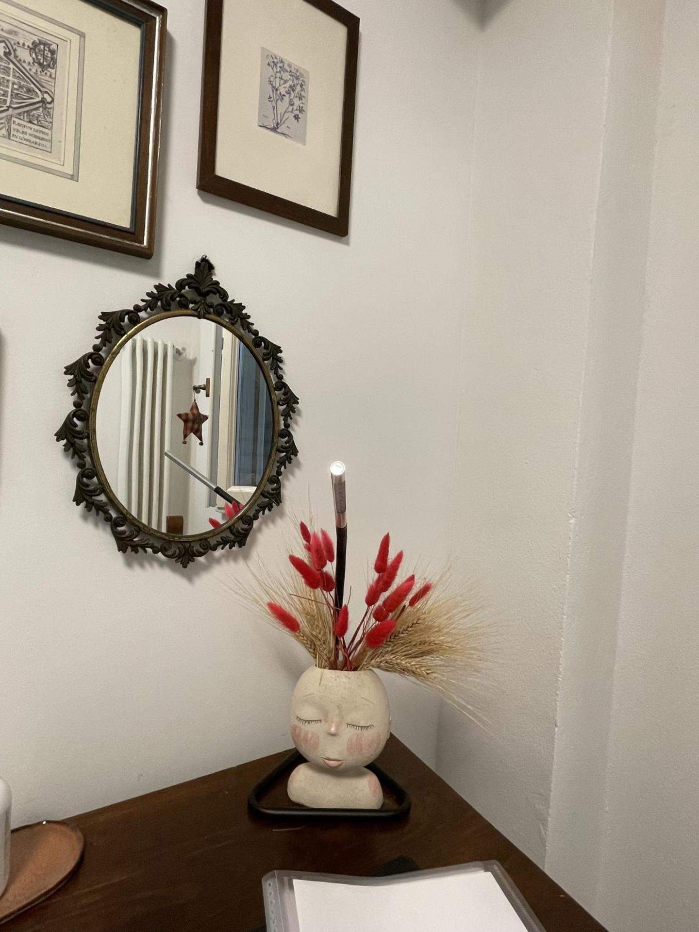 Alloggio con camino nel borgo del castello