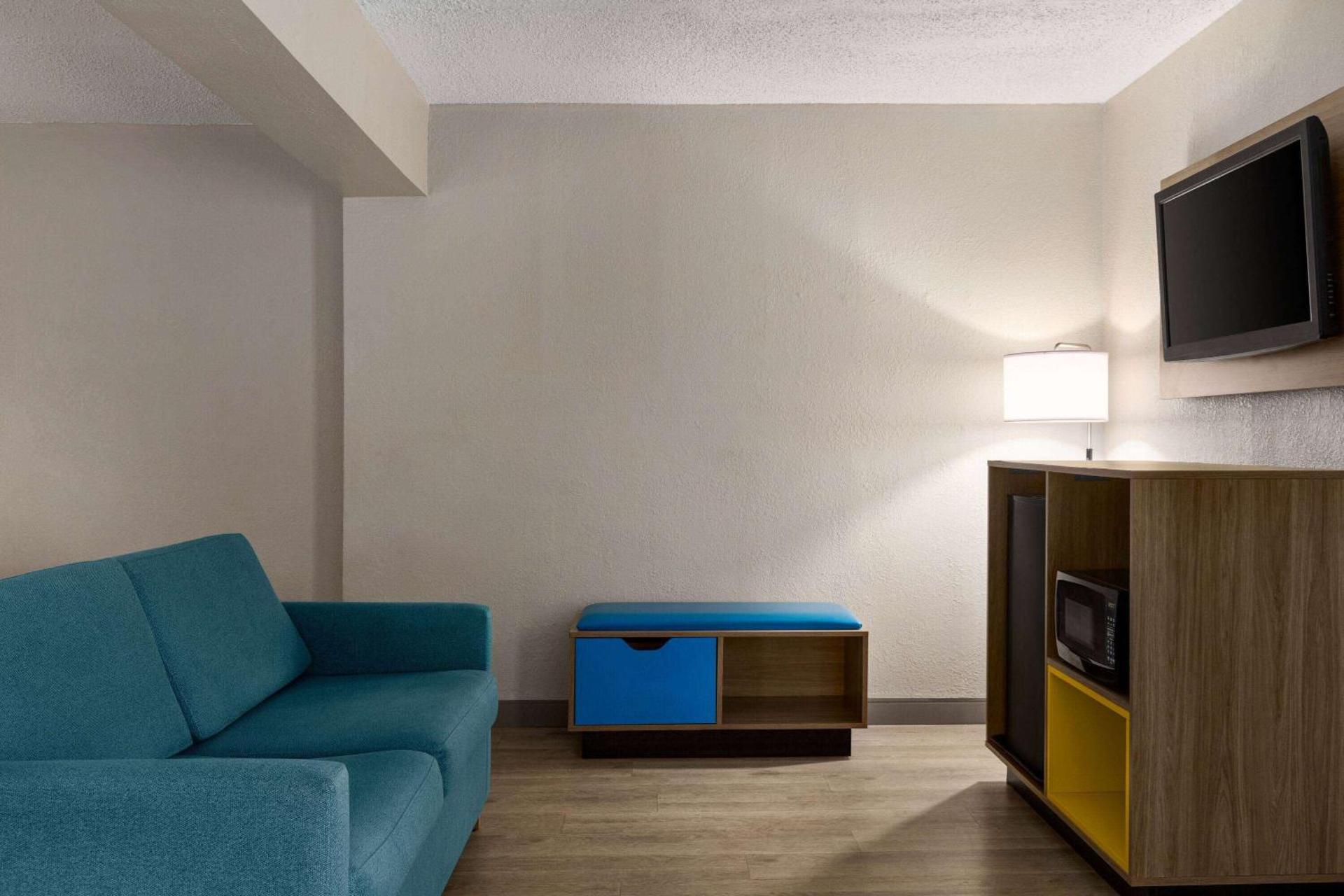 Photo of the whole room