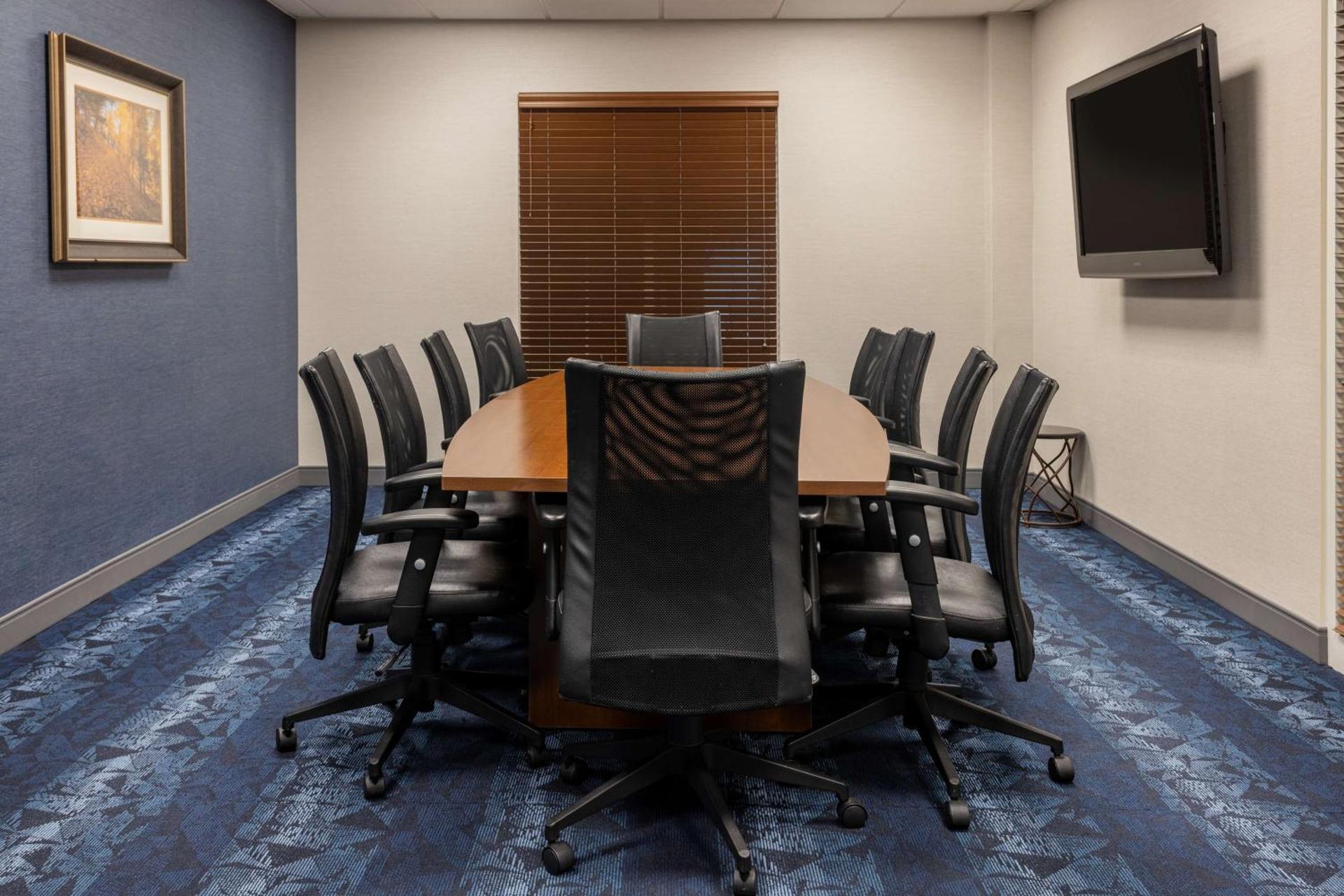 Meeting/conference room