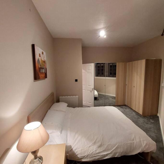 Crossways Cottage Quirky 2 bedroom cottage in Damdale, Central Peebles