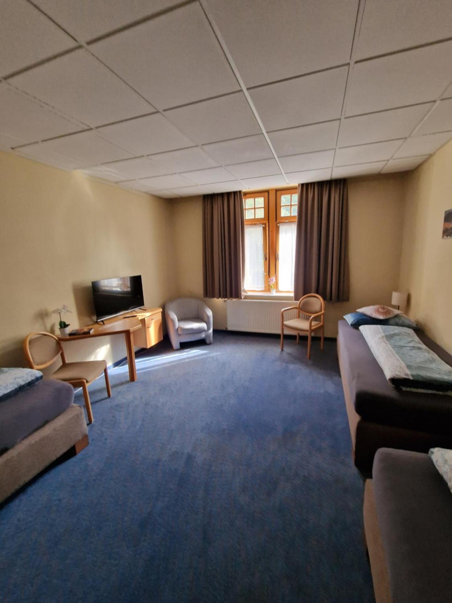 Gasthaus Pension DÖRENKRUG - Restaurant