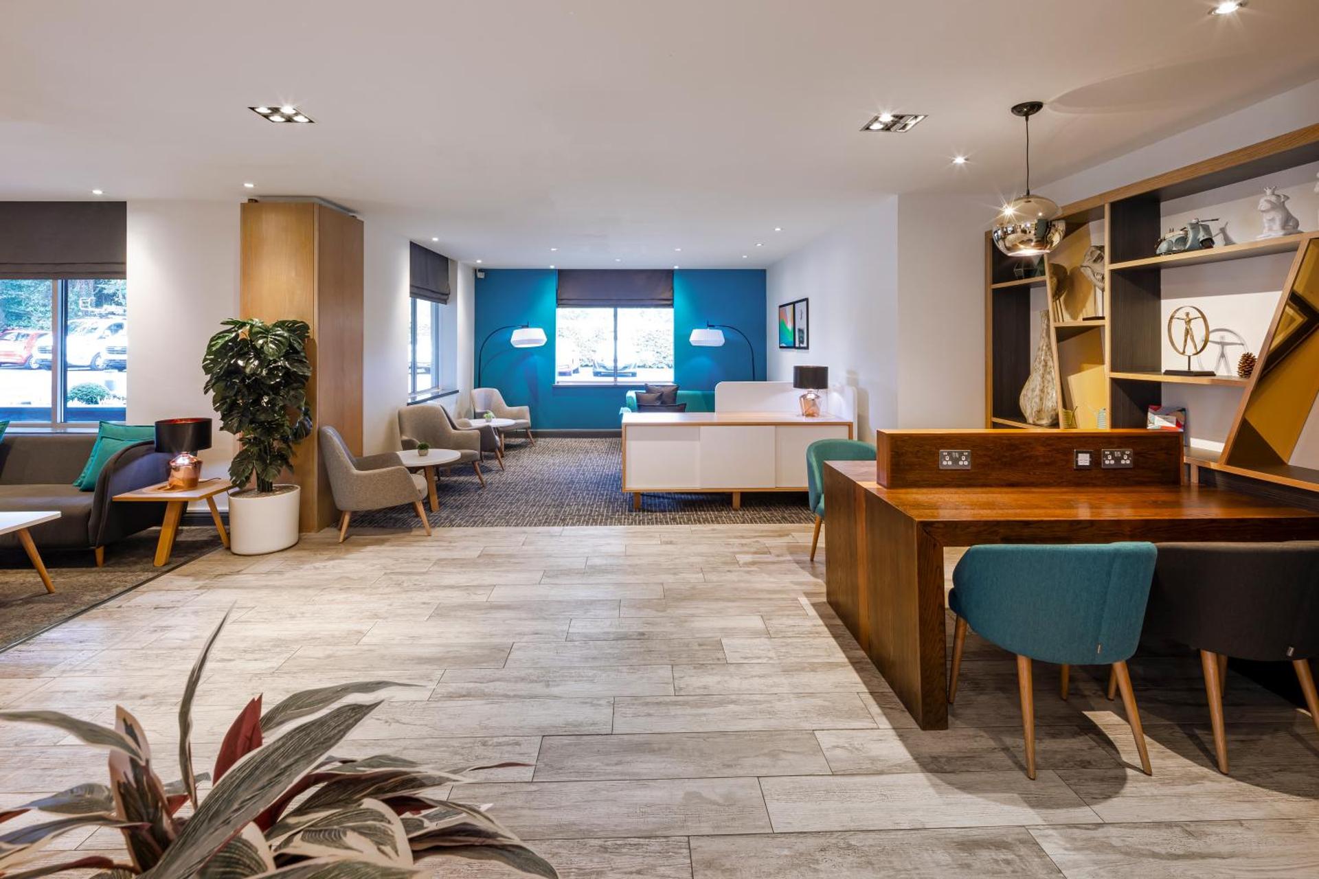 Communal lounge/ TV room