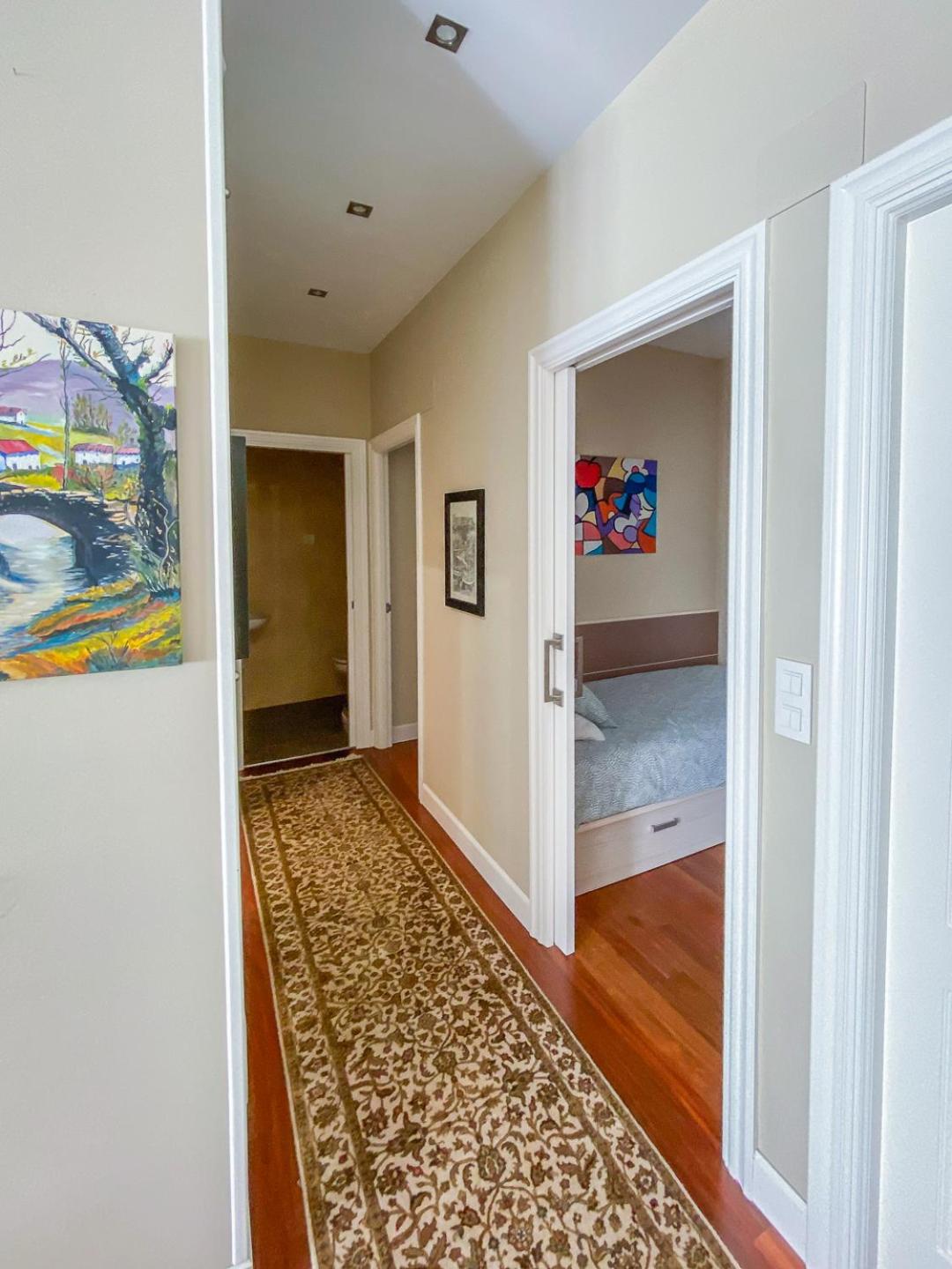 Piso nuevo y espacioso en el centro de Mundaka