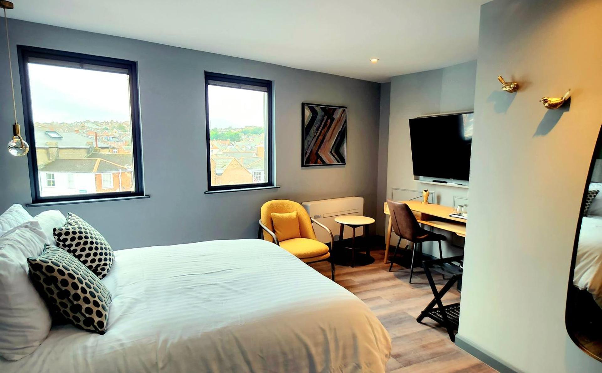 Photo of the whole room