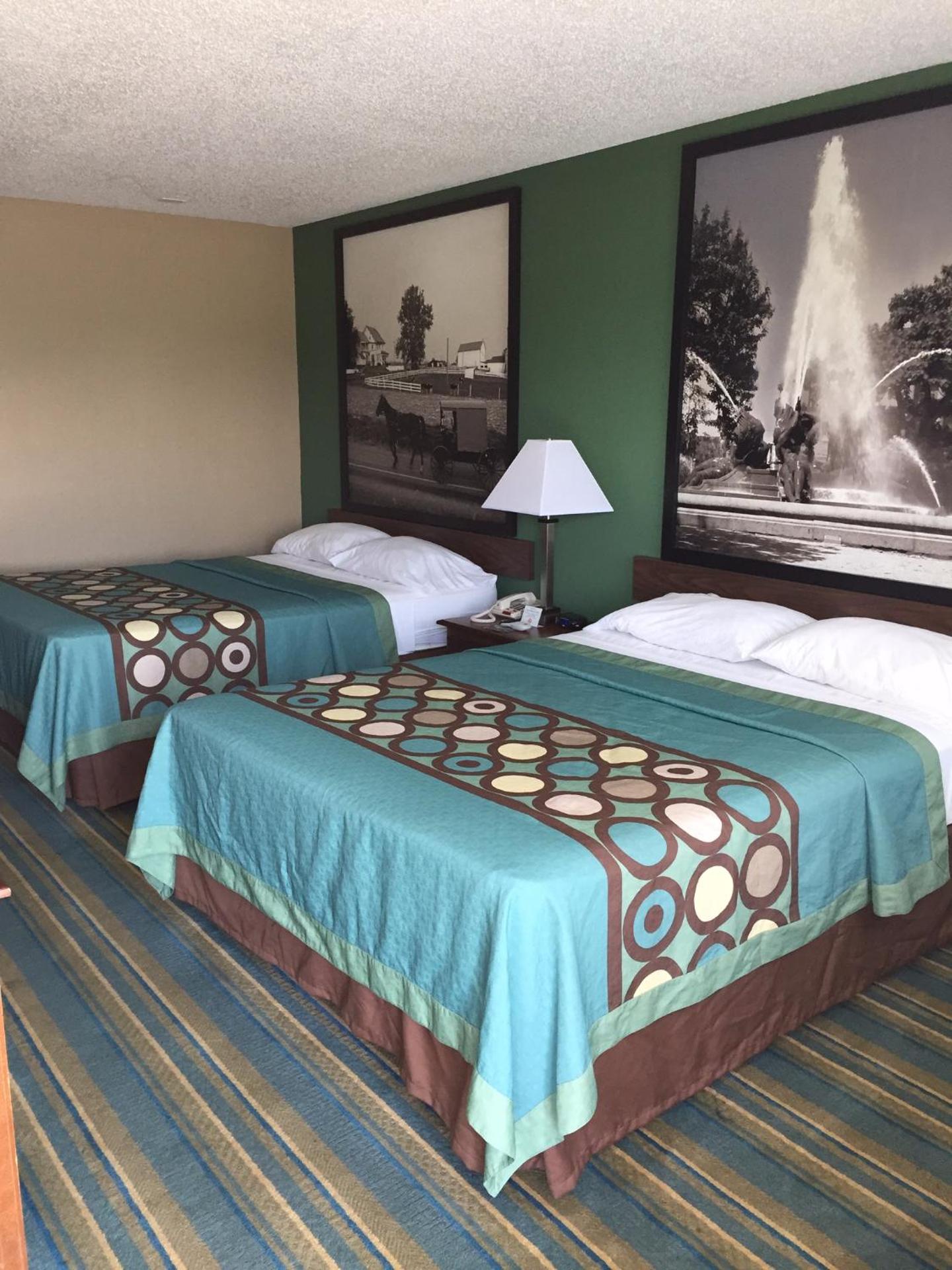 Queen Room with Two Queen Beds - Non-Smoking