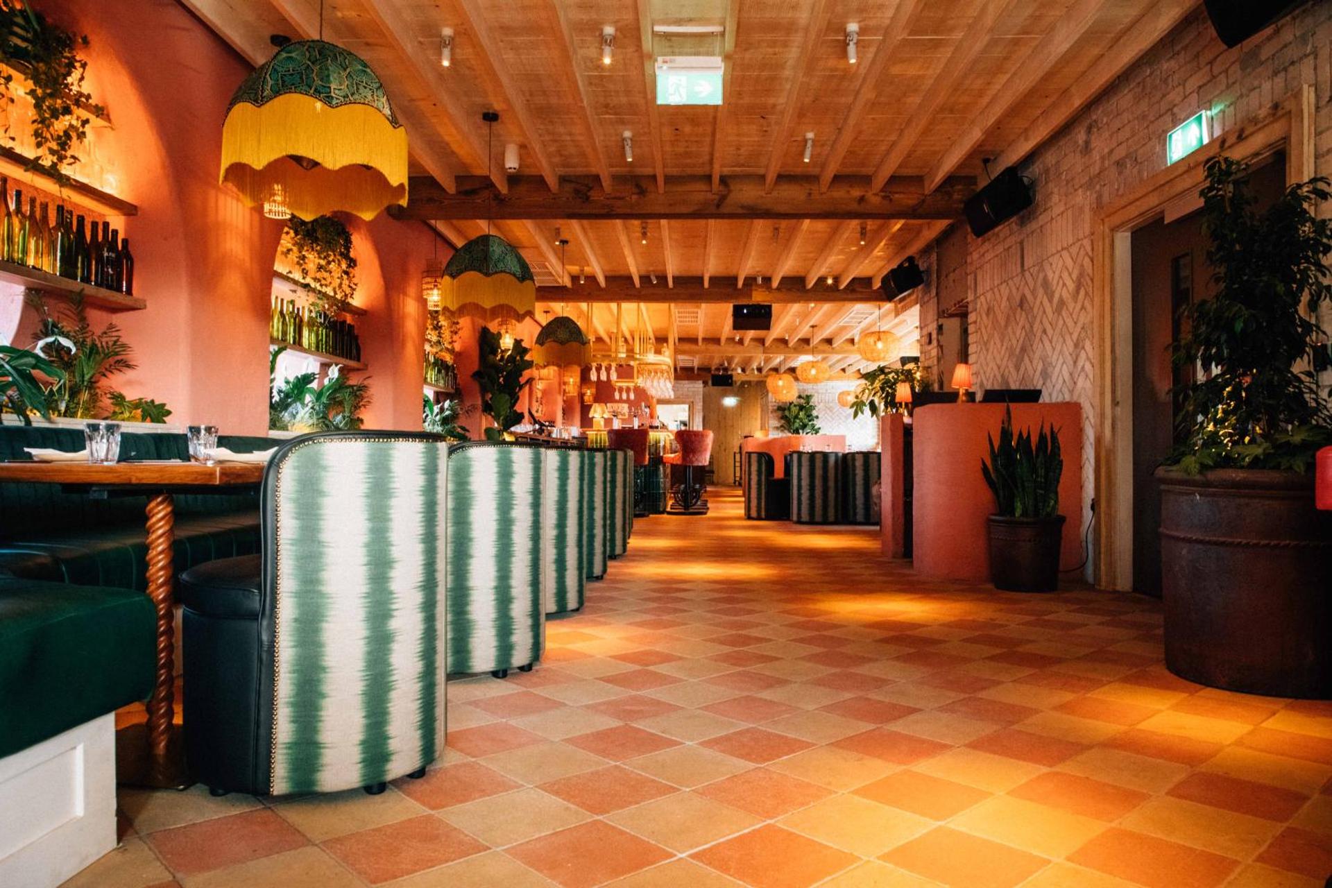 Restaurant/places to eat