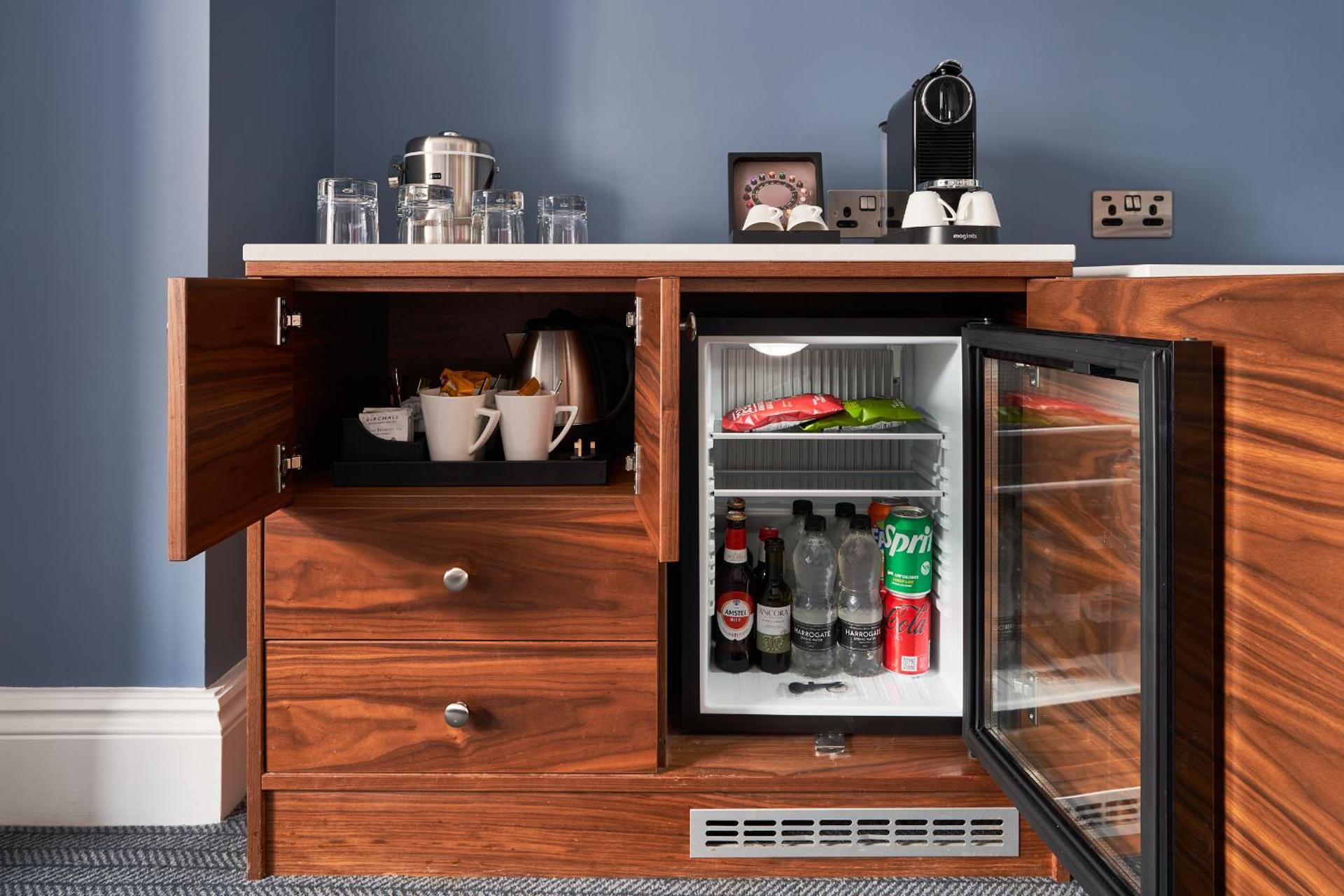 Coffee/tea facilities