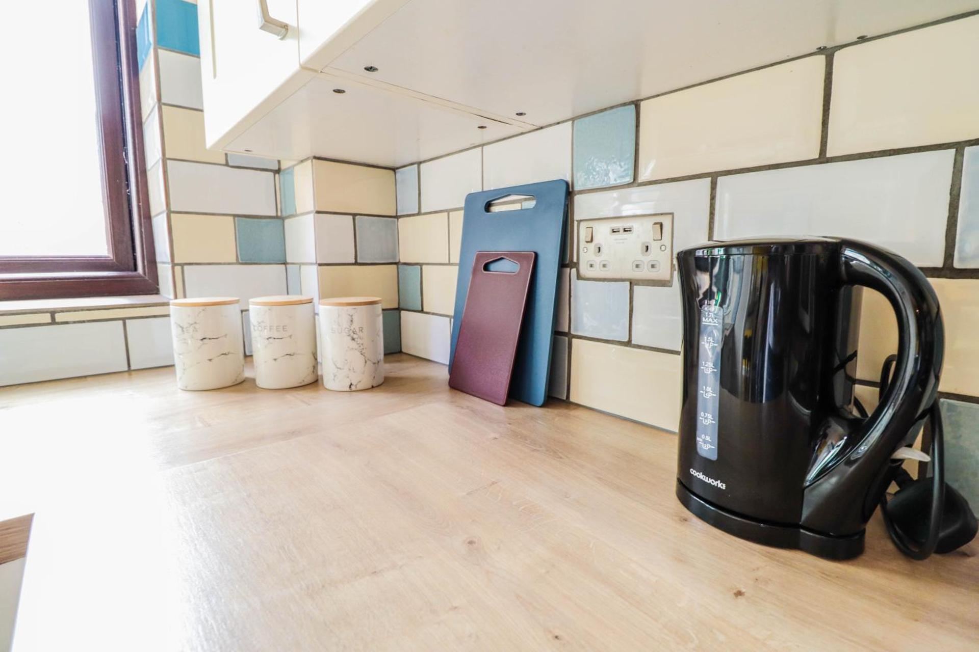 Coffee/tea facilities