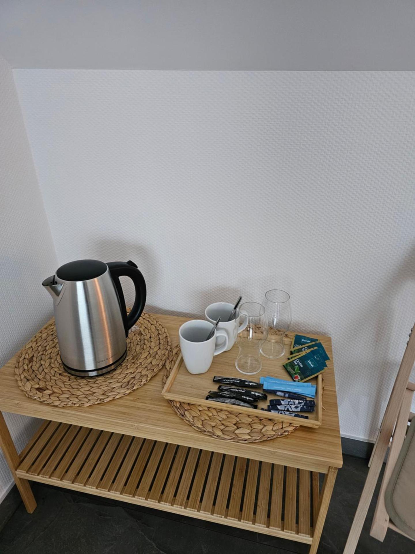 Coffee/tea facilities