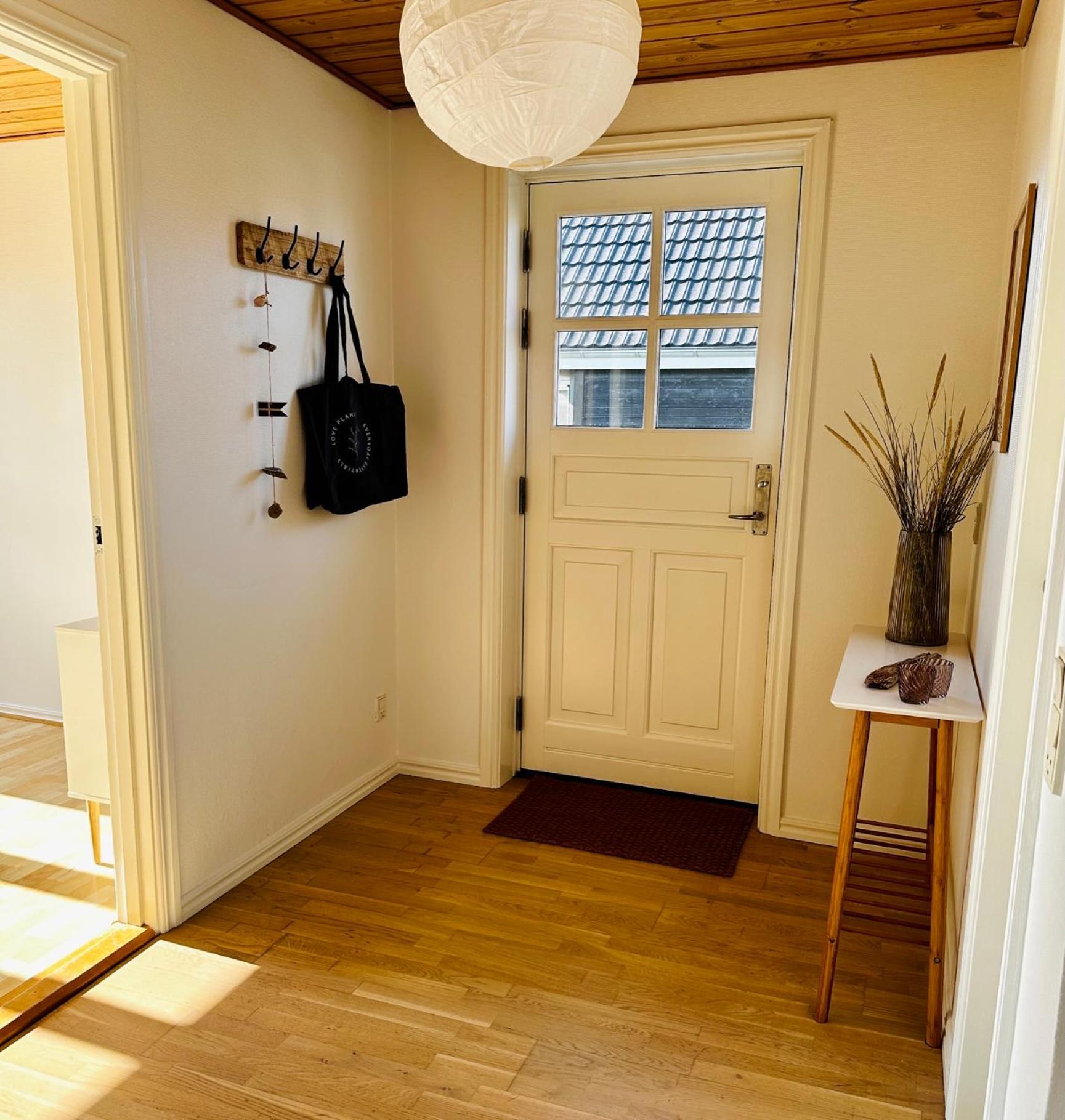 Skøn villalejlighed i Skagen med terrasse og tæt på centrum