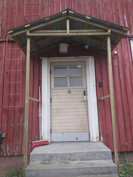 "Surf" Apartment with smart lock