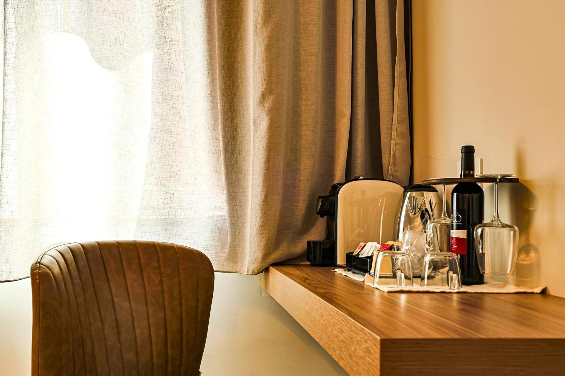 Coffee/tea facilities