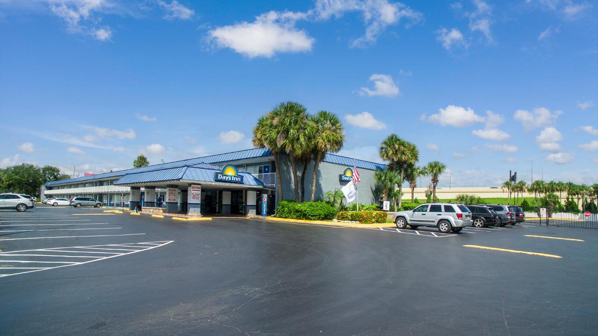 Days Inn by Wyndham Orlando Downtown