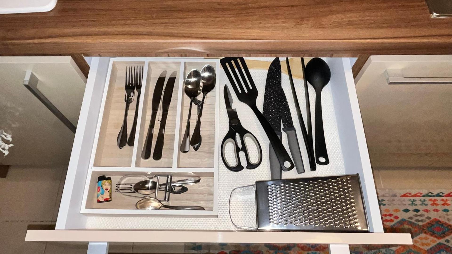 Divine Studio Fermei 62