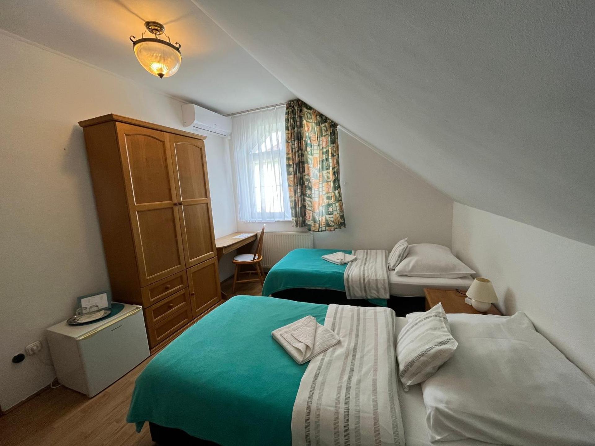 Kiskut Liget Pension