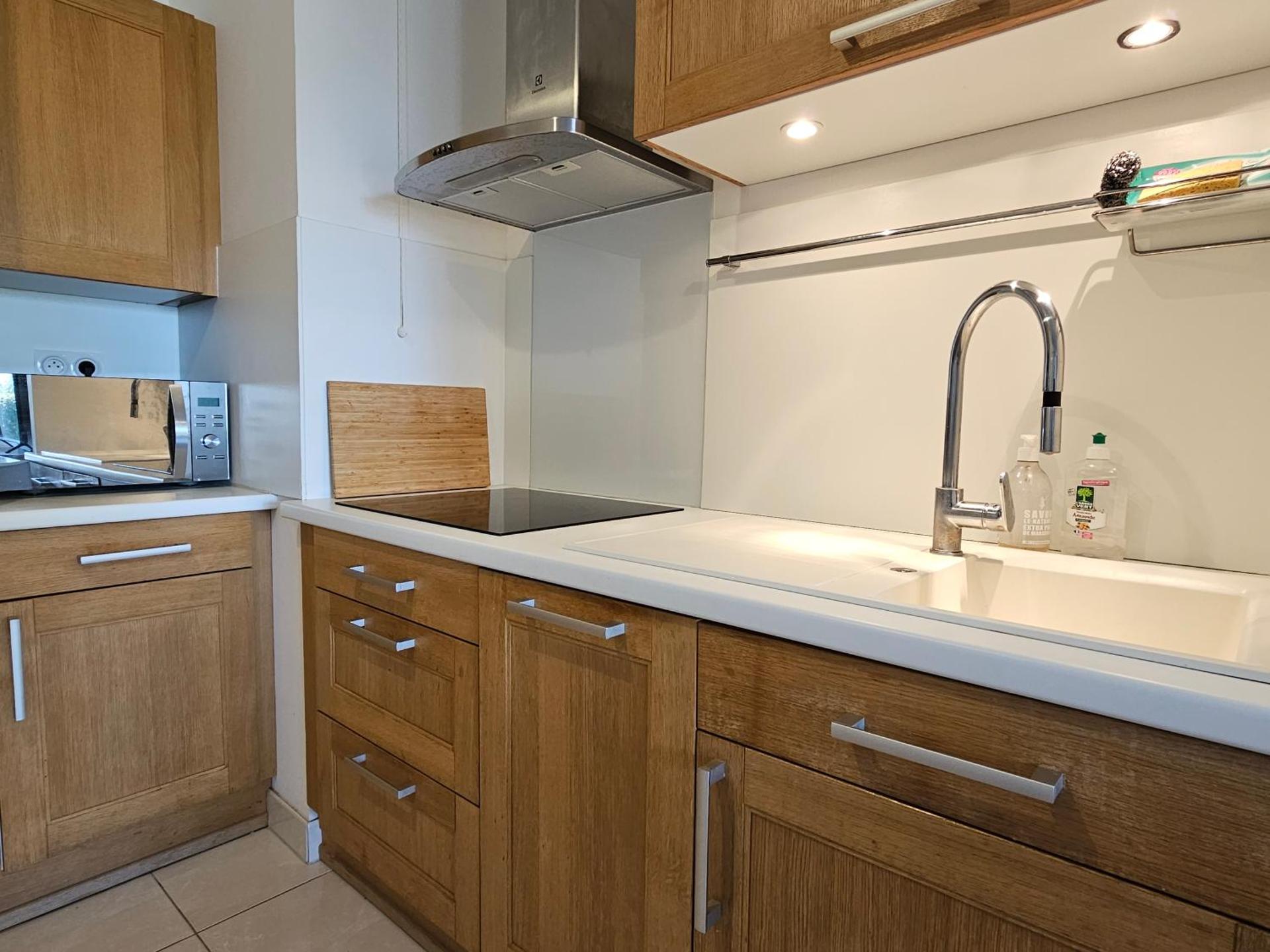 Grand 3 pièces, 2 jardins, Parking sous sol.