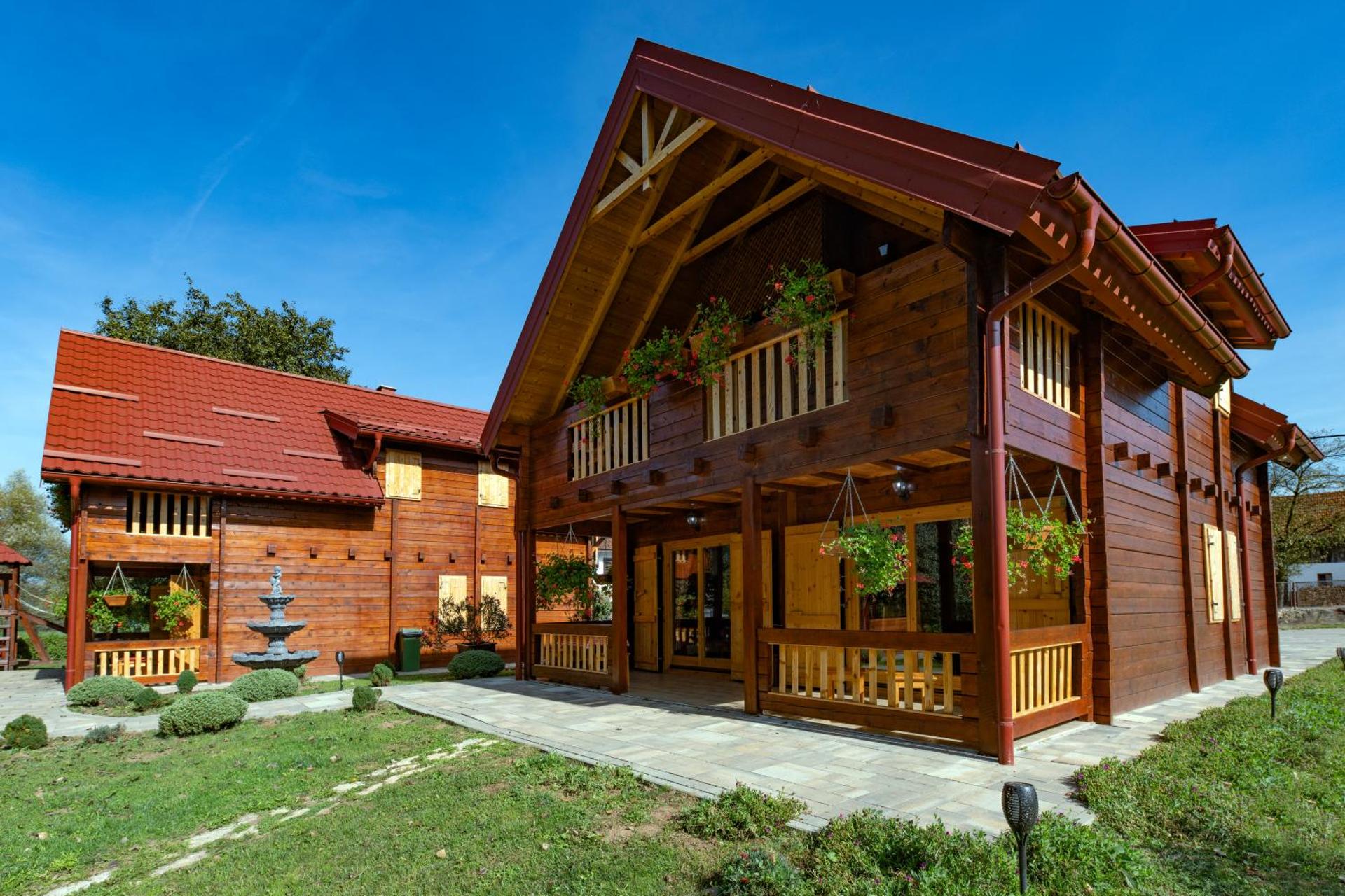 Riverside Apartments