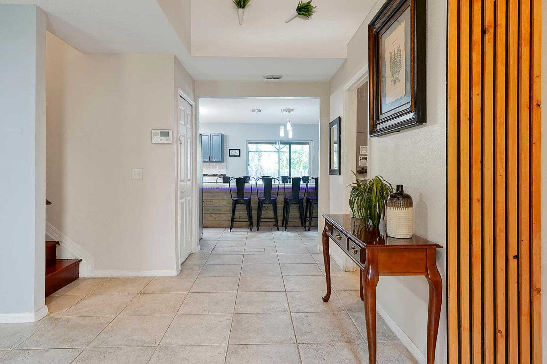 Poolside Cocoa Oasis w/ Tiki Bar!