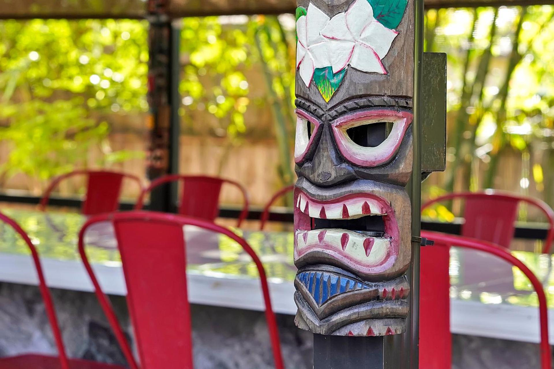 Poolside Cocoa Oasis w/ Tiki Bar!