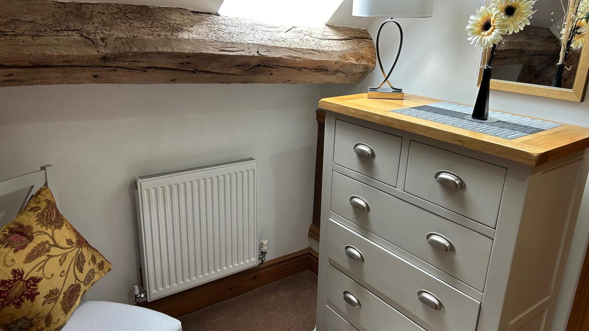 Beautiful 3 Bed Peak District Farmhouse - Alton Towers, Christmas Markets, Polar Bears, Chatsworth