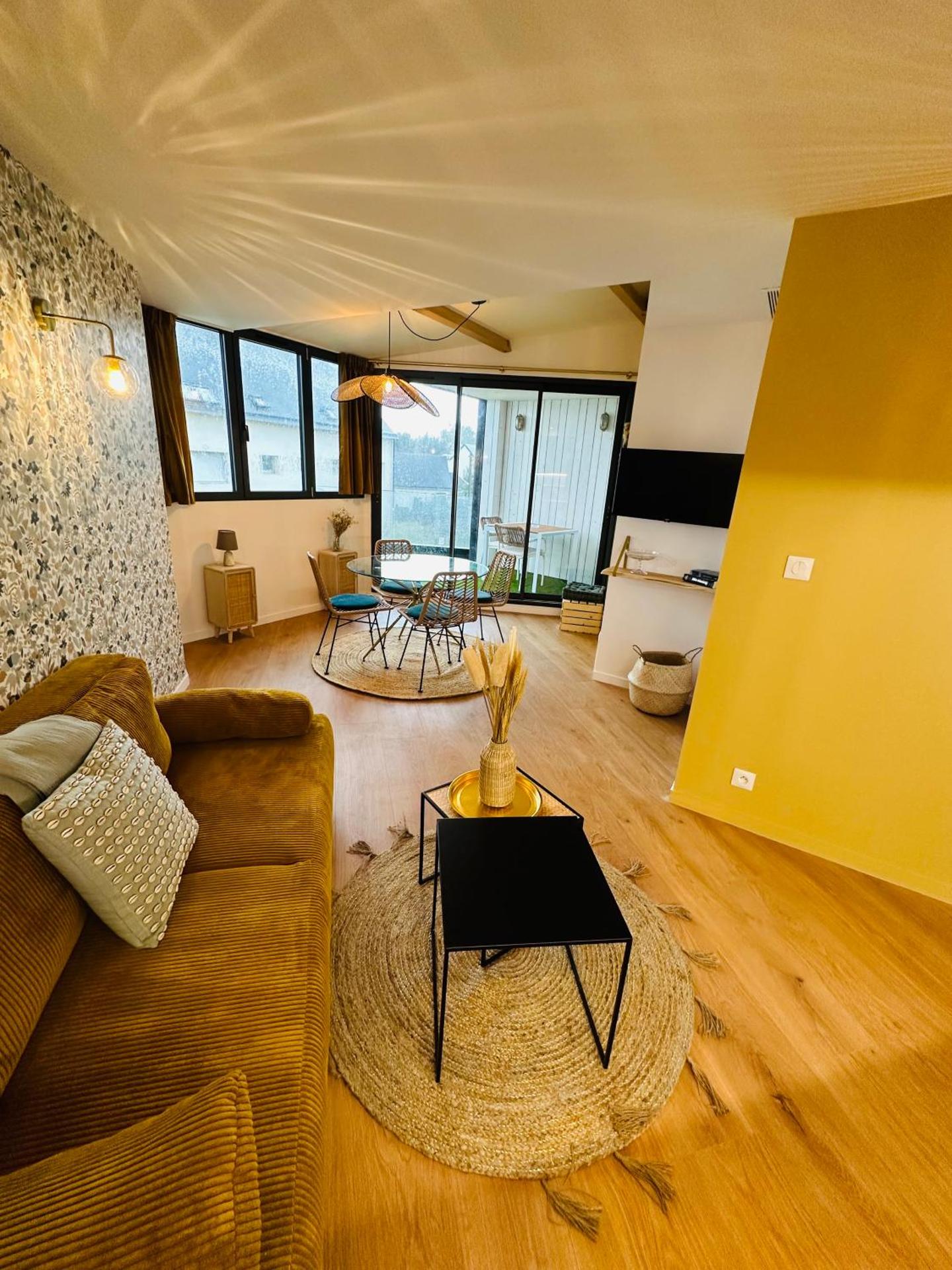 Appart'Hôtel & Spa "Les Voiles" Le Brehat