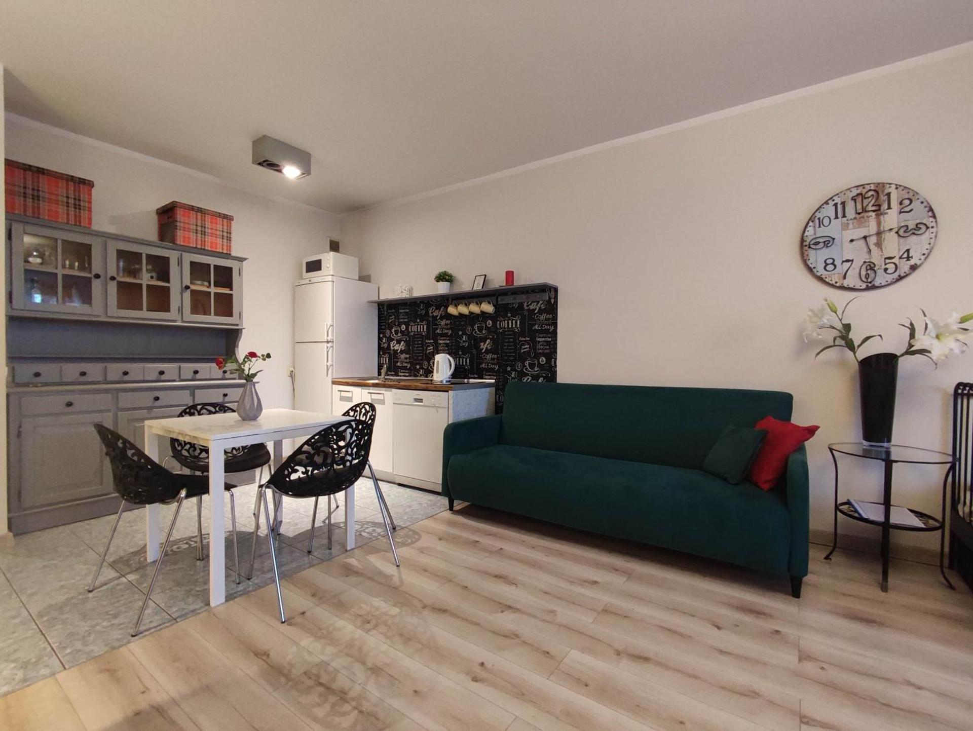 KGHN Apartments Wyszyńskiego 12 Brama Portowa