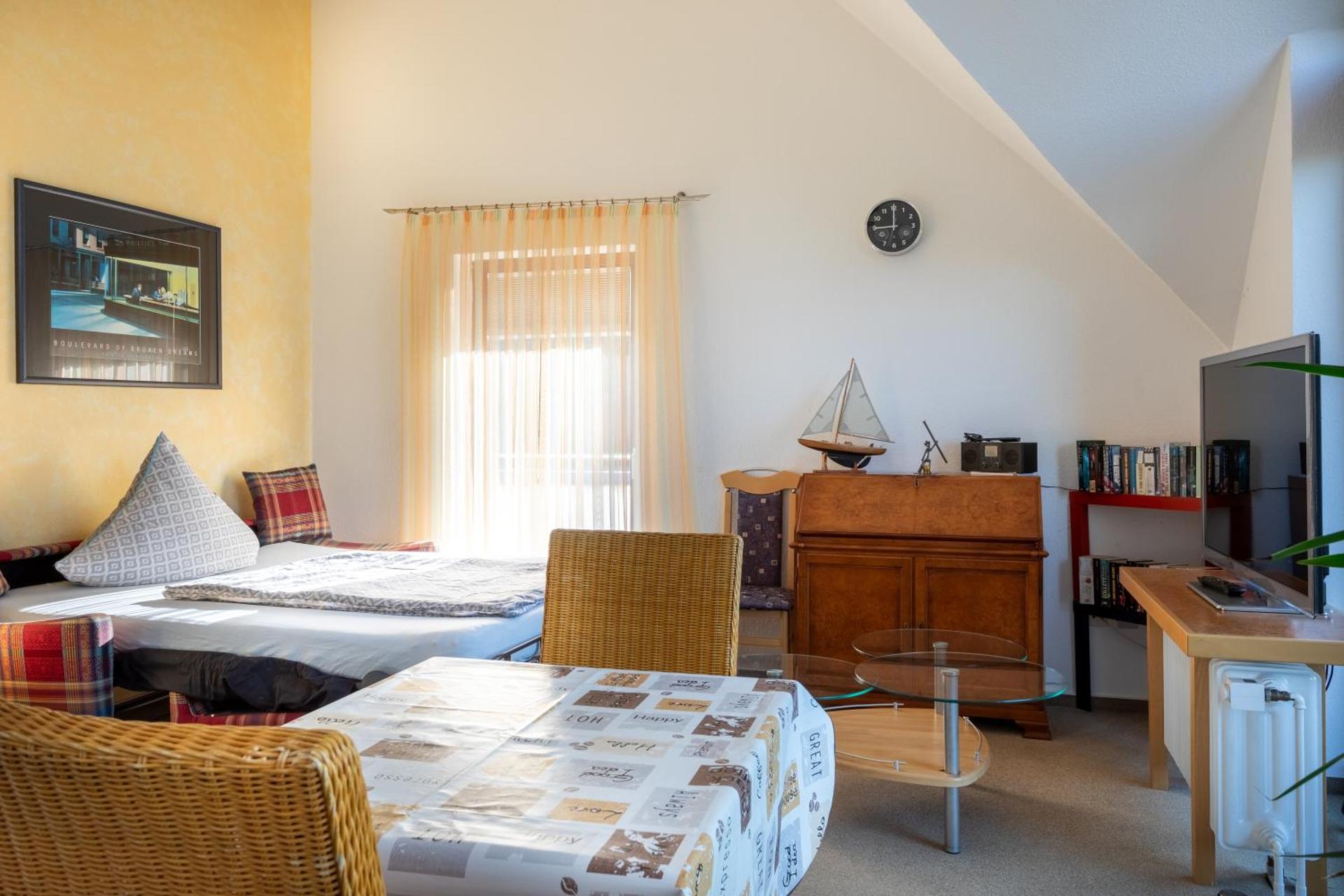 Photo of the whole room