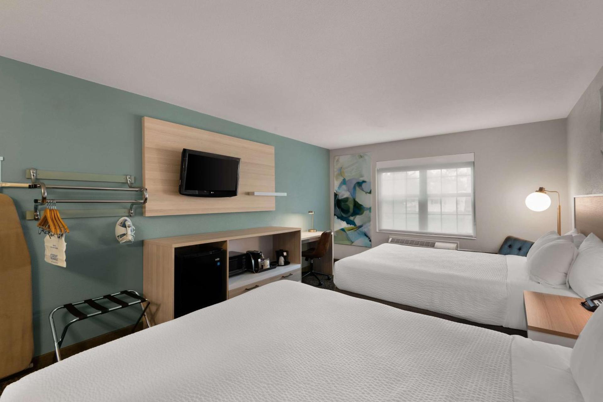 Photo of the whole room