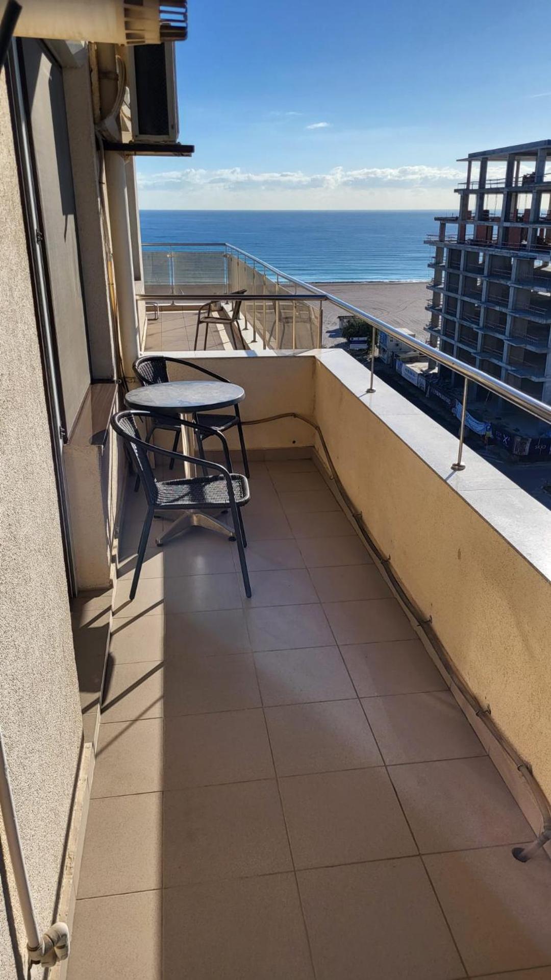 SeaView Cancun Apartments Summerland Mamaia