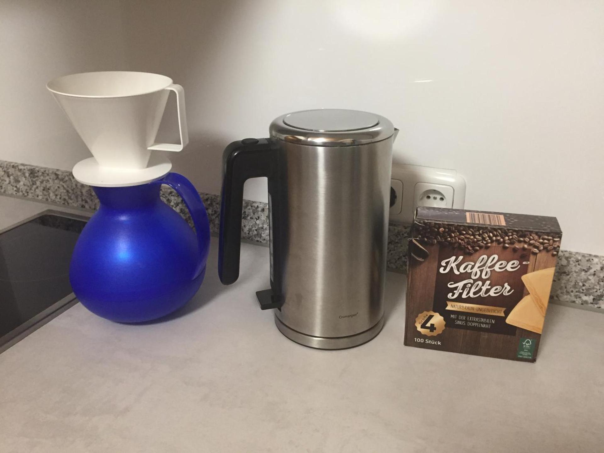 Coffee/tea facilities