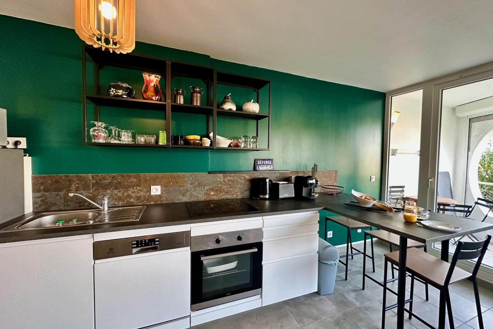 Kitchen or kitchenette