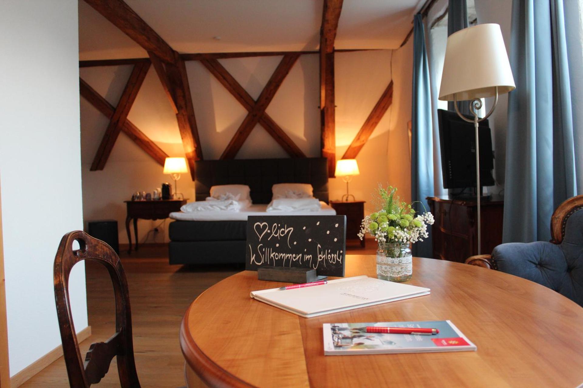 Hotel Restaurant Schlössli Sax