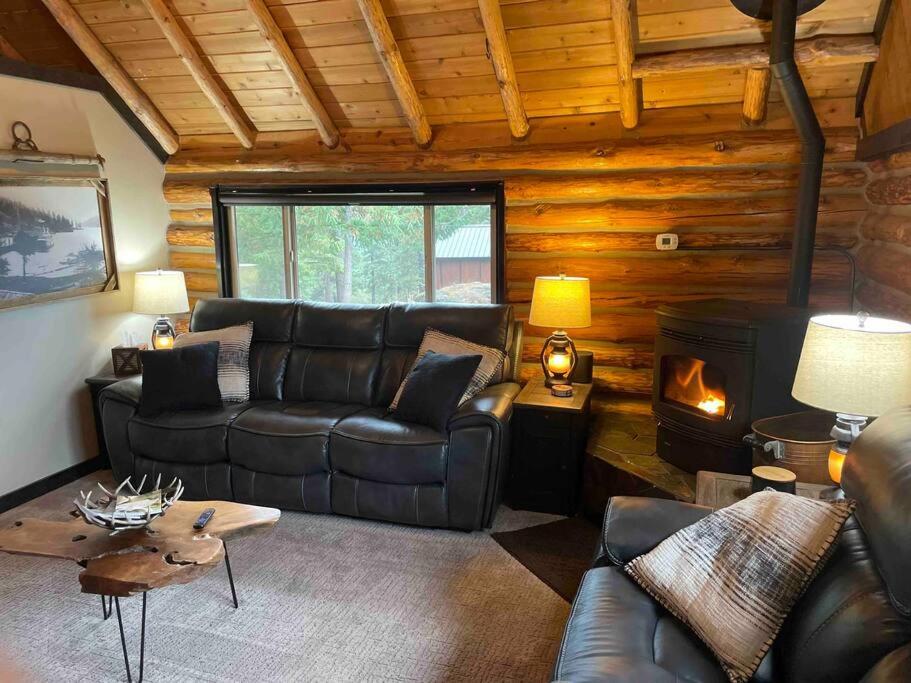 Little Cabin in the Woods.