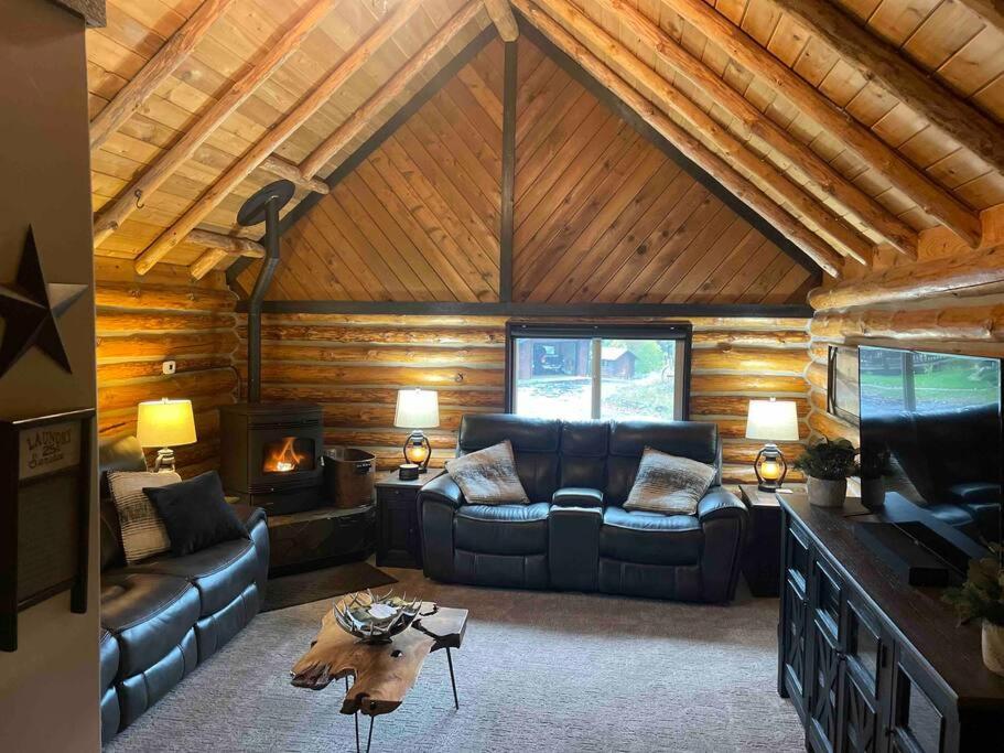 Little Cabin in the Woods.