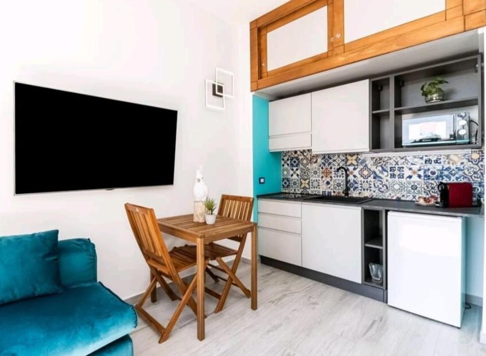 Pieve Ligure a picco sul mare con piscina Villa Regina