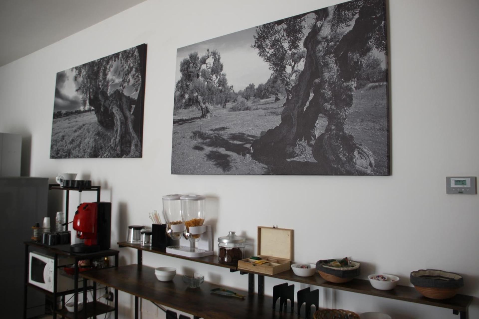 Coffee/tea facilities