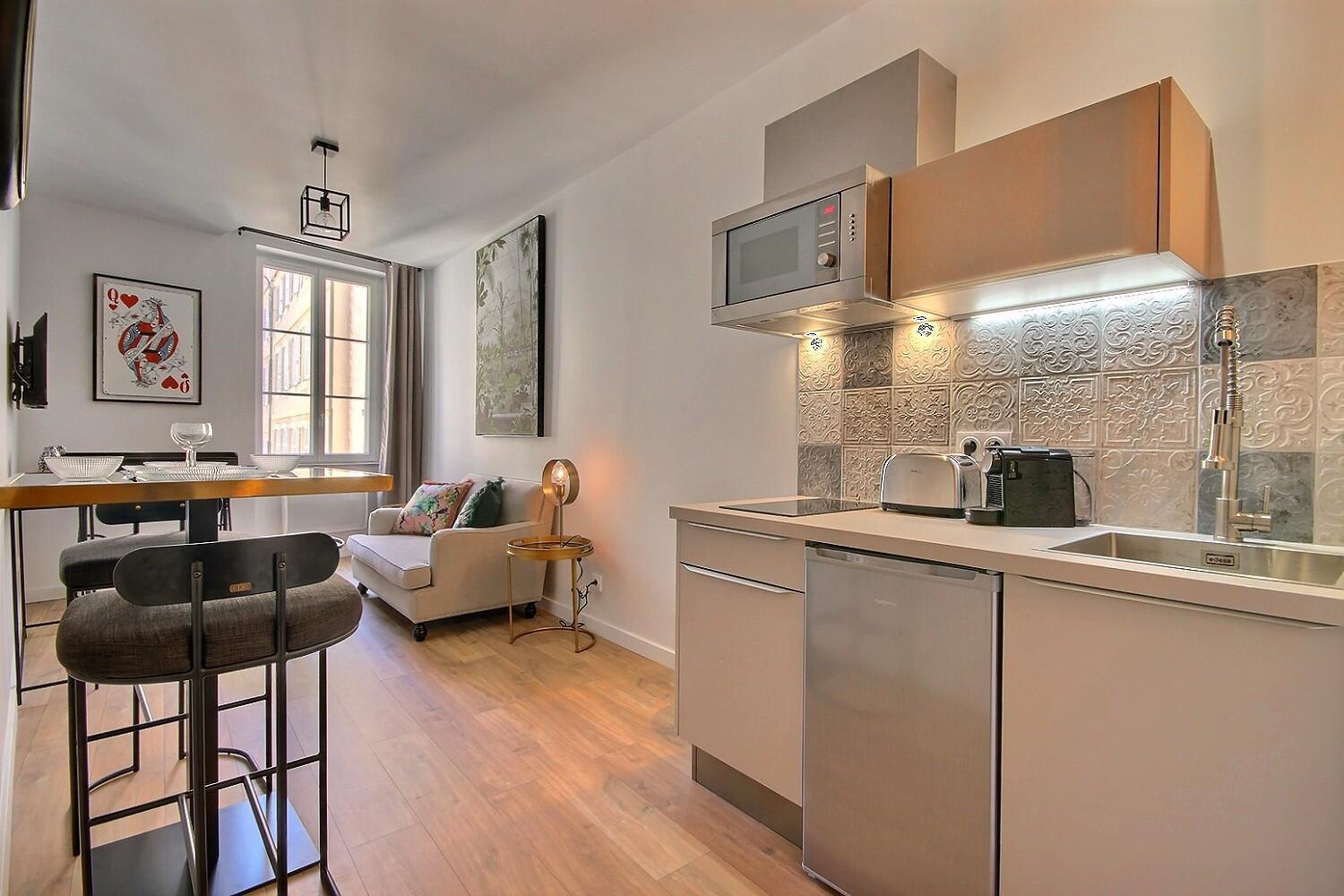 Kitchen or kitchenette