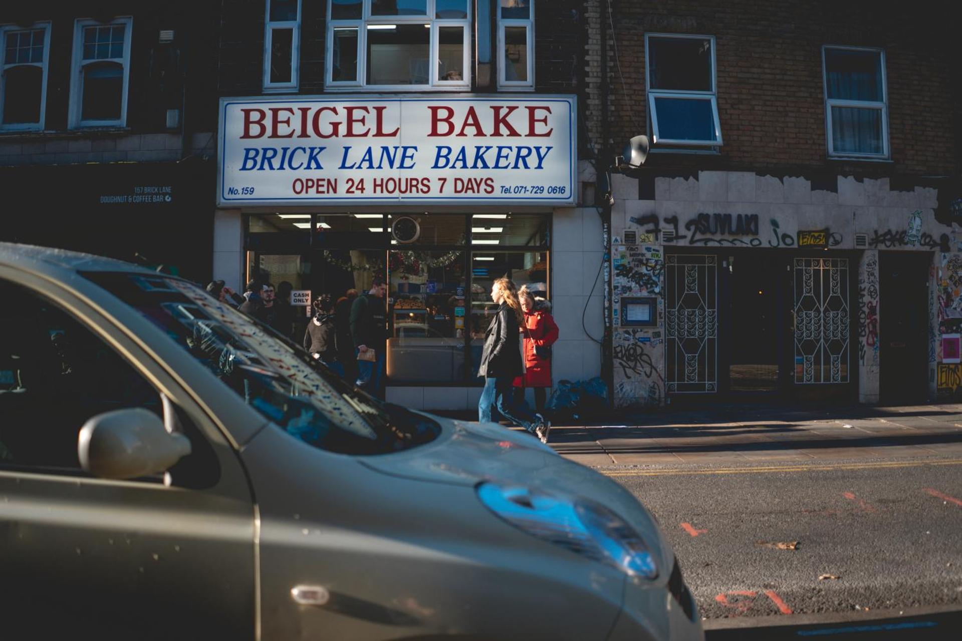 (R0)2 Bedroom Flat in Zone 2 Lnd