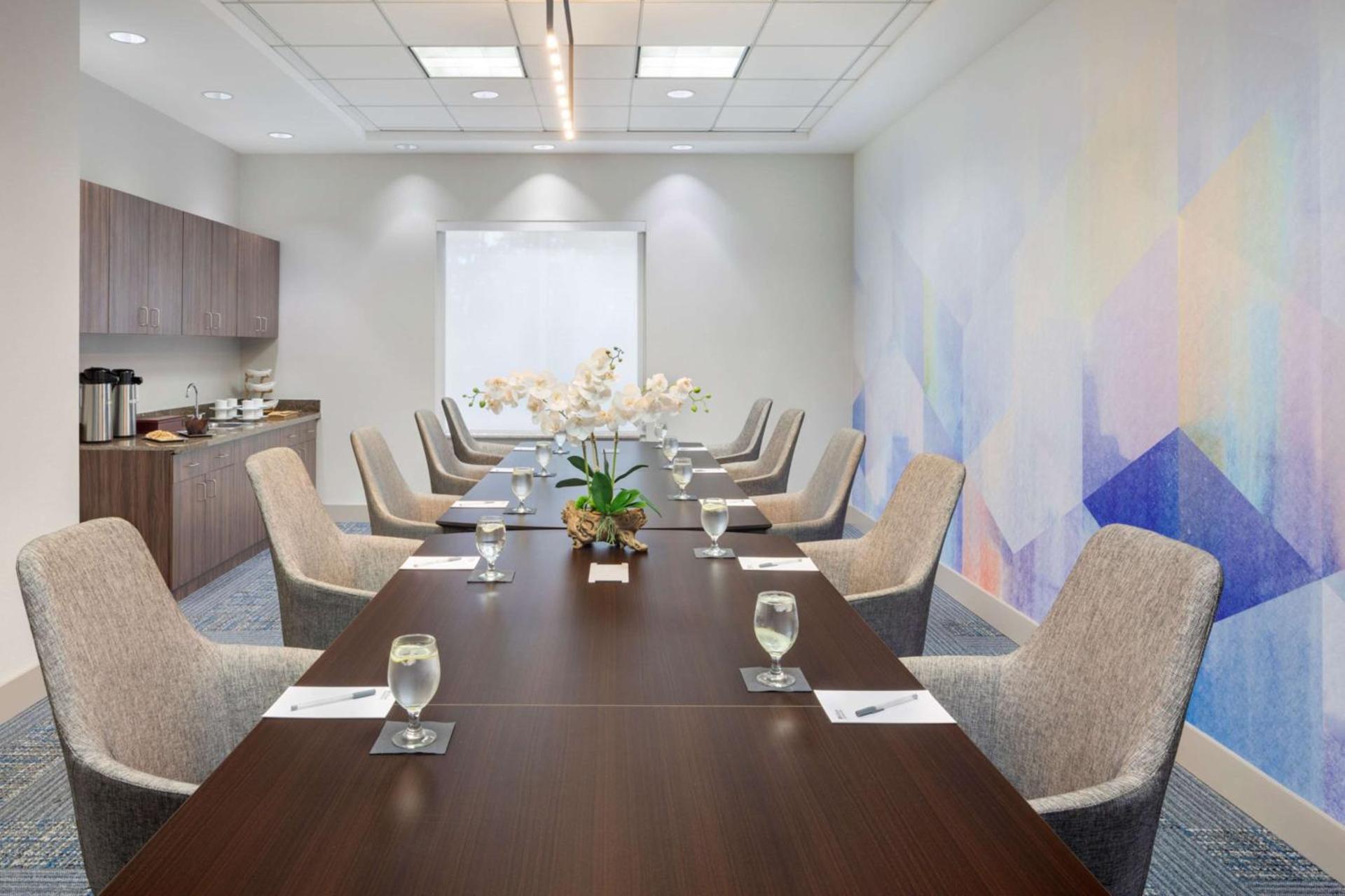 Meeting/conference room