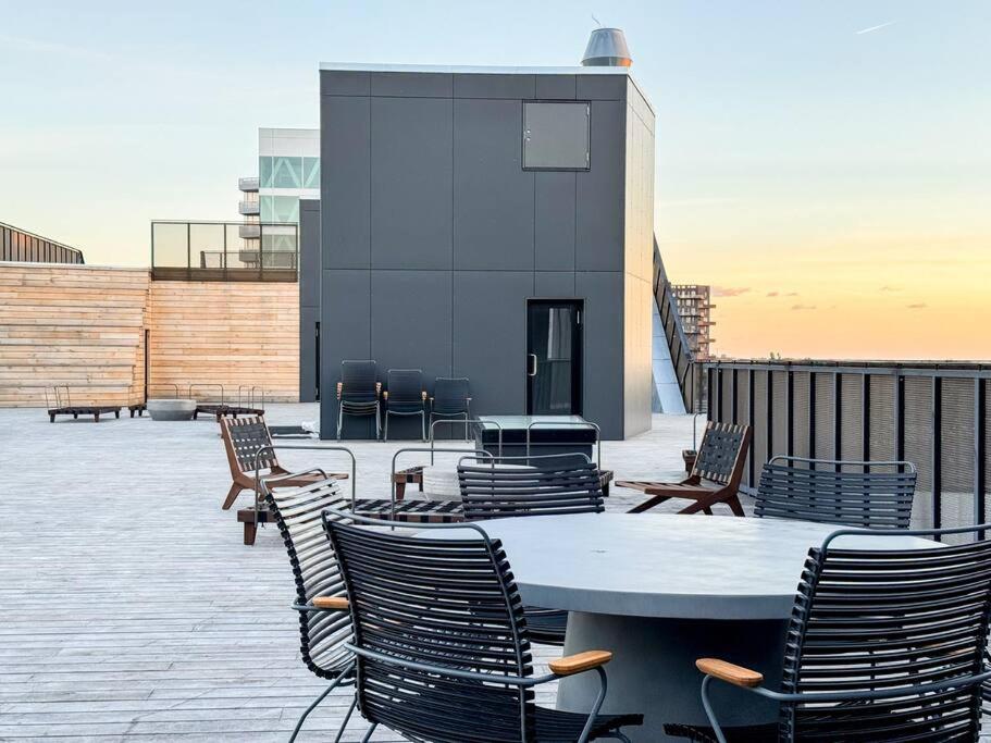 Chic Atelier with Breathtaking Waterfront