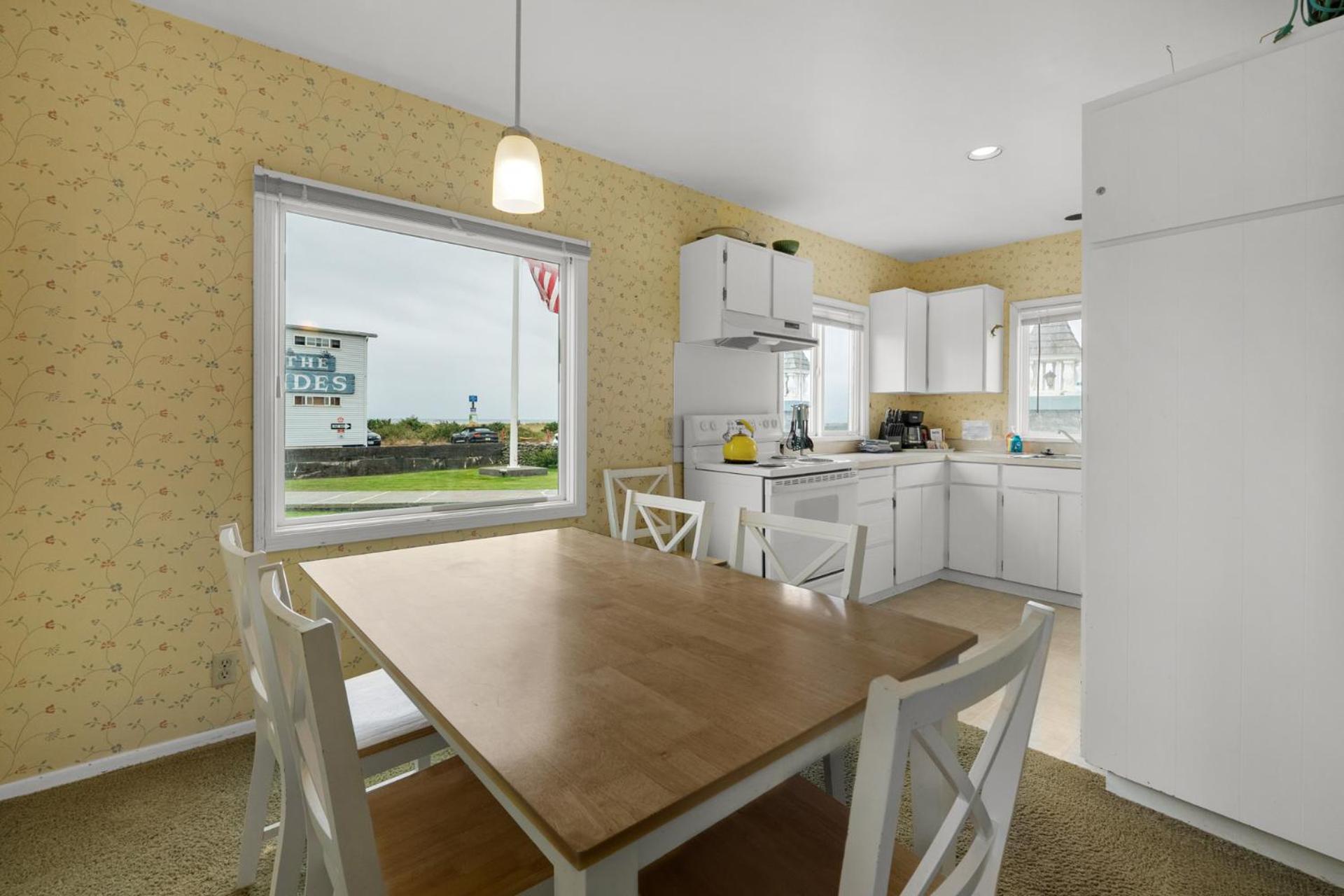 Apartment - Split Level