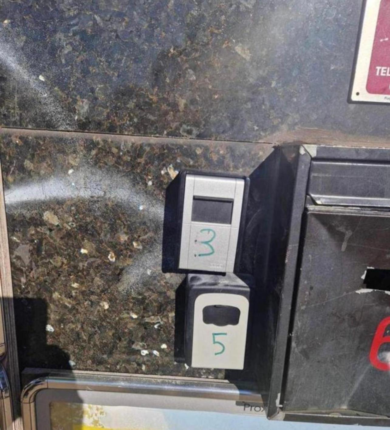 tirou 5 centre - gare - aéroport